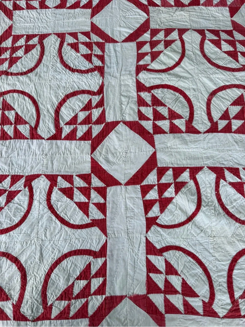 Vintage Pickle Dish Quilt Hand Stitched Red White Gauzy Cotton Thin 57x89 READ